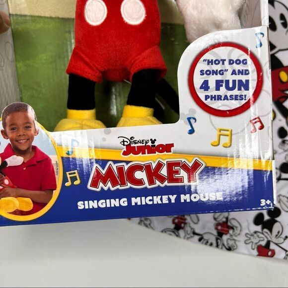 Disney Singing Mickey Mouse and TShirt New 4T - Picture 2 of 6